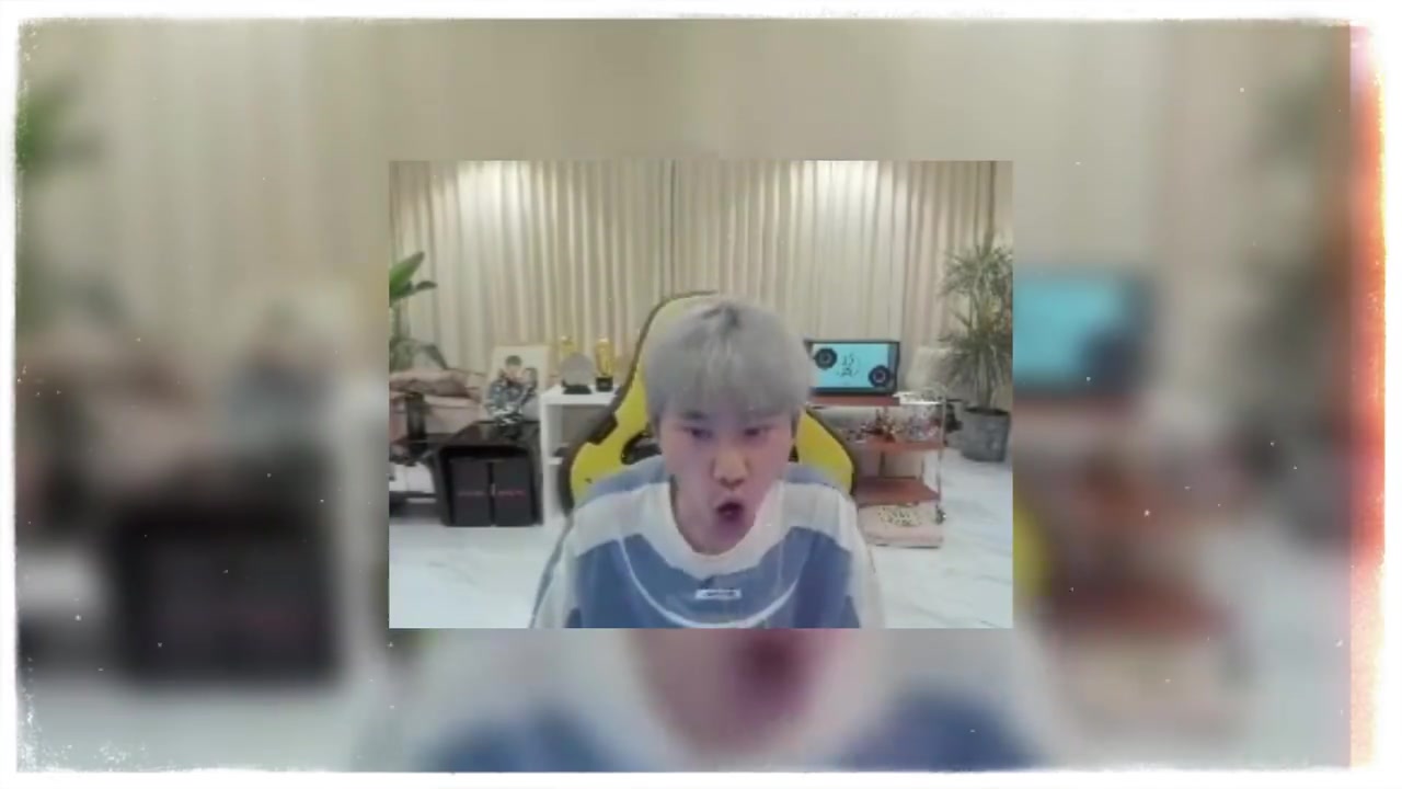 谈球吧官网登录入口Doinb看Ale直播看到弹幕感慨JDG基地很高级：是我见过最大的！