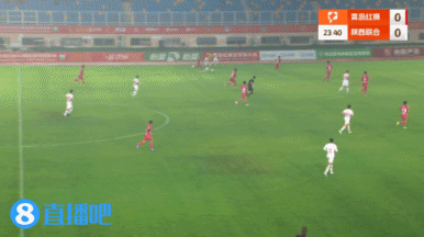 谈球吧(中国)官方网站半场-艾尼瓦尔远射破门李亚楠黄油手送礼 陕西联合1-0青岛红狮